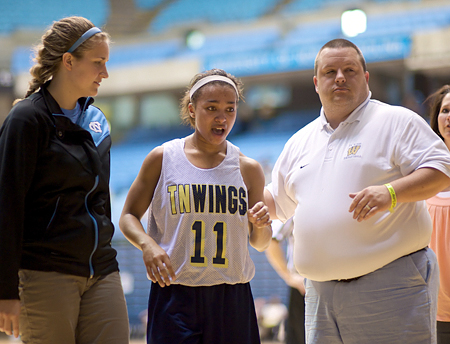 Nikon D3, 85mm F1.4 lens, ISO 1250, 1/500th at f1.4.