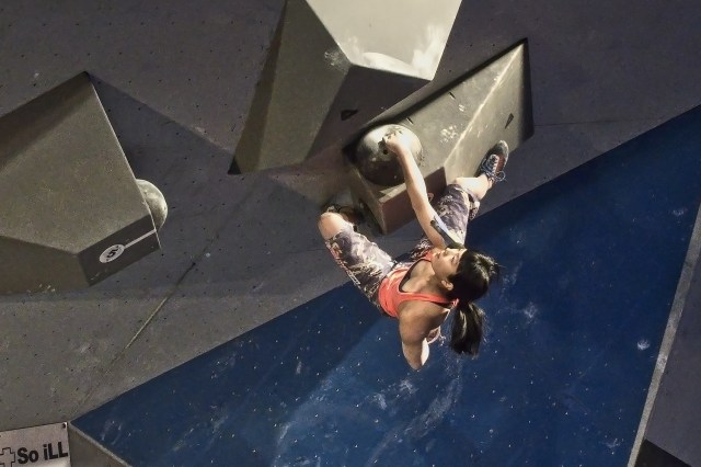 USAC_Ashima_Hanging-copy